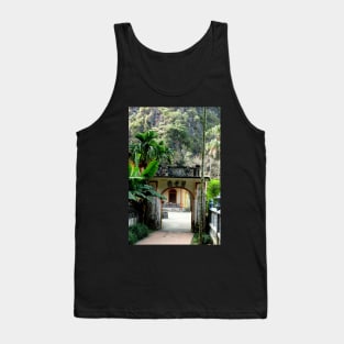 Vietnam - Ninh Binh Tam Coc , Pagode de Bich Dong Tank Top